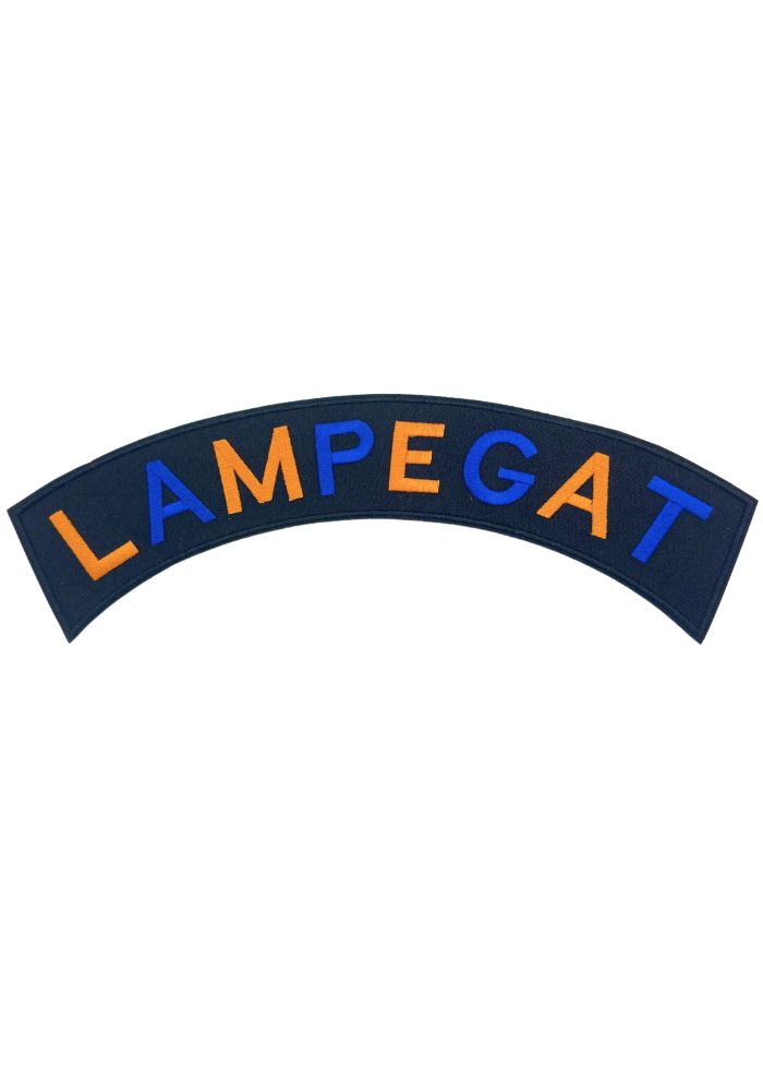 Boog Tekst - Lampegat Rugembleem - Festivales